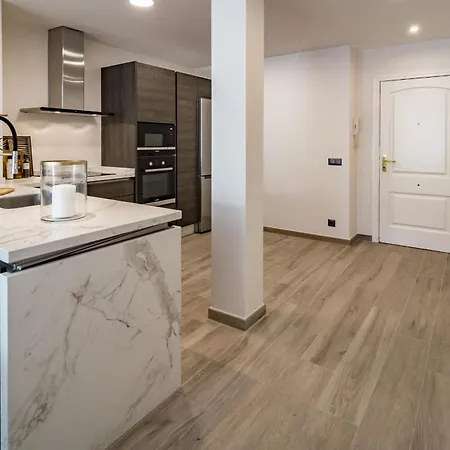Pr - Stunning Flat Front Line Puerto Banus Apartment