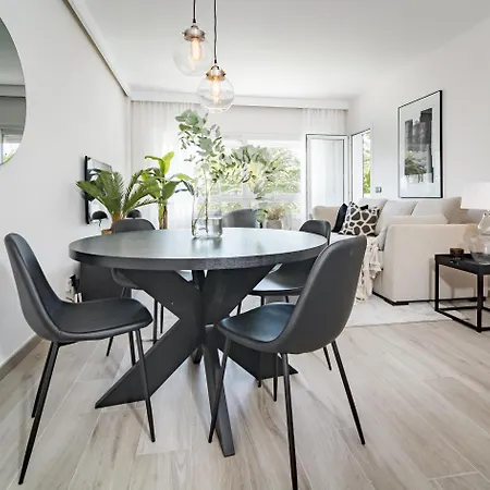 Pr - Stunning Flat Front Line Puerto Banus Apartment