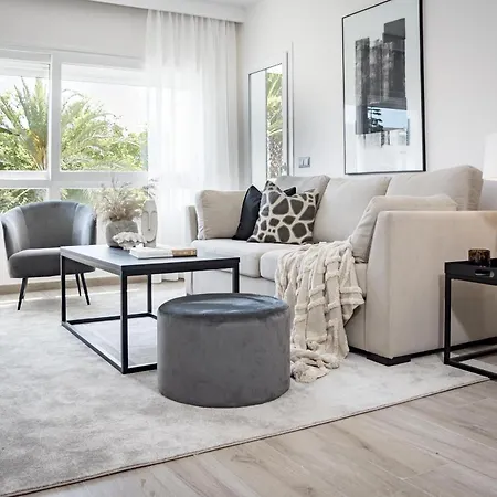 Apartment Pr - Stunning Flat Front Line Puerto Banus